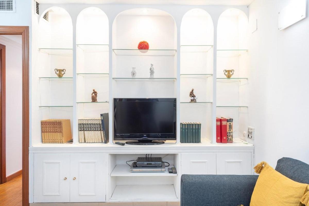 Alterhome Las Setas Seville Luaran gambar
